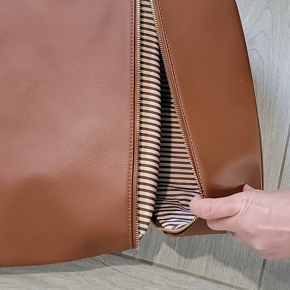 Joy Mangano HSN • Double Decker Tote Bag, Faux Leather, NWOT - Picture 3 of 6